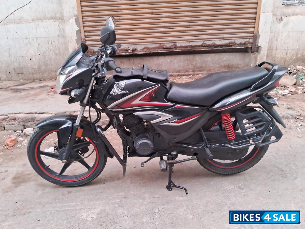 Honda CB Shine