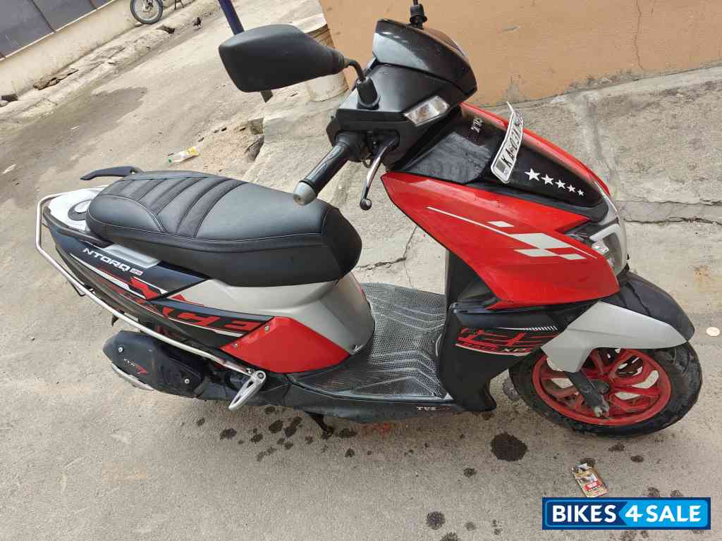 TVS NTORQ 125 Race XP TVS NTORQ 125 Race XP