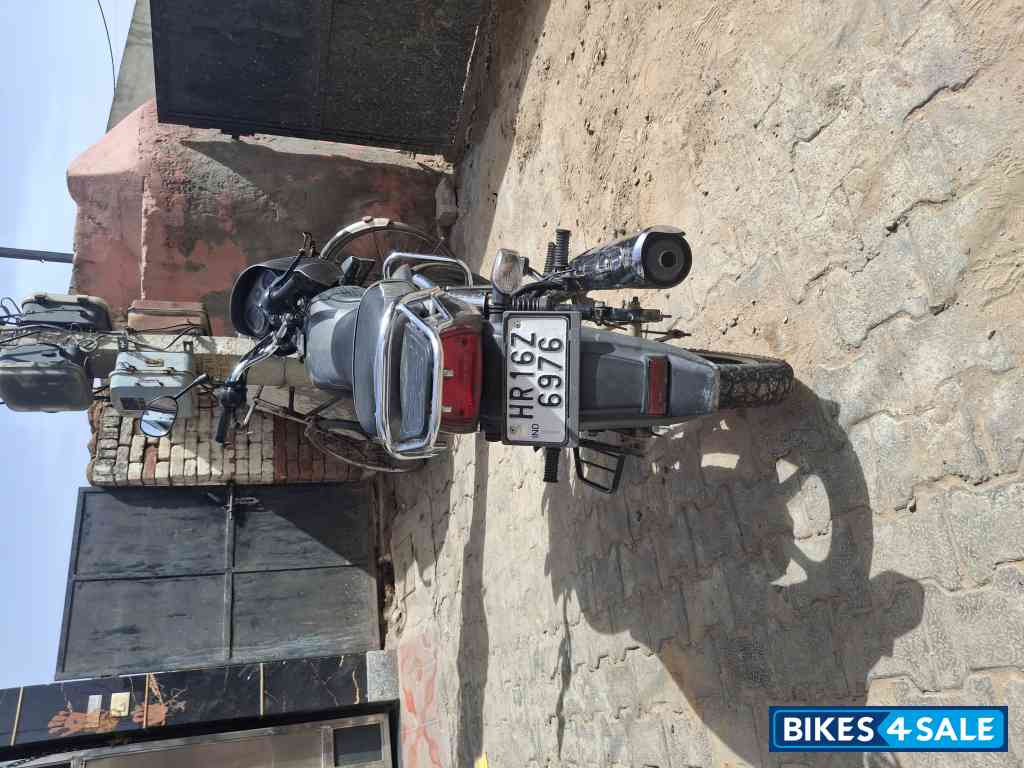 T Grey TVS Radeon BS6 T Grey TVS Radeon BS6