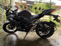 Black Yamaha YZF R15 V3