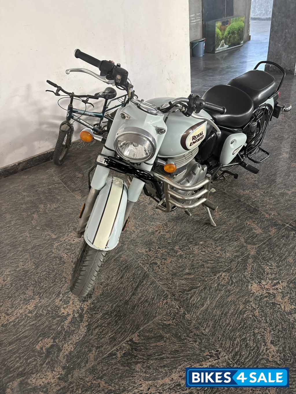 Royal Enfield Classic 350 Single Channel BS6