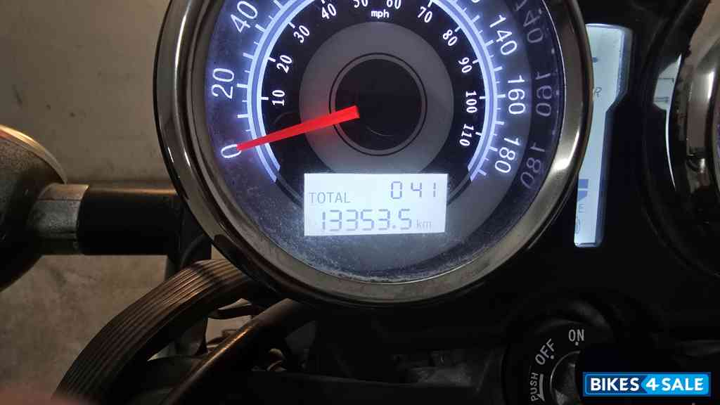 Benelli Imperiale 400 BS6