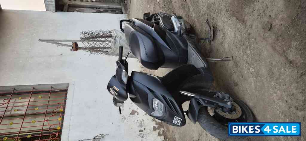 Aprilia Storm 125 Aprilia Storm 125