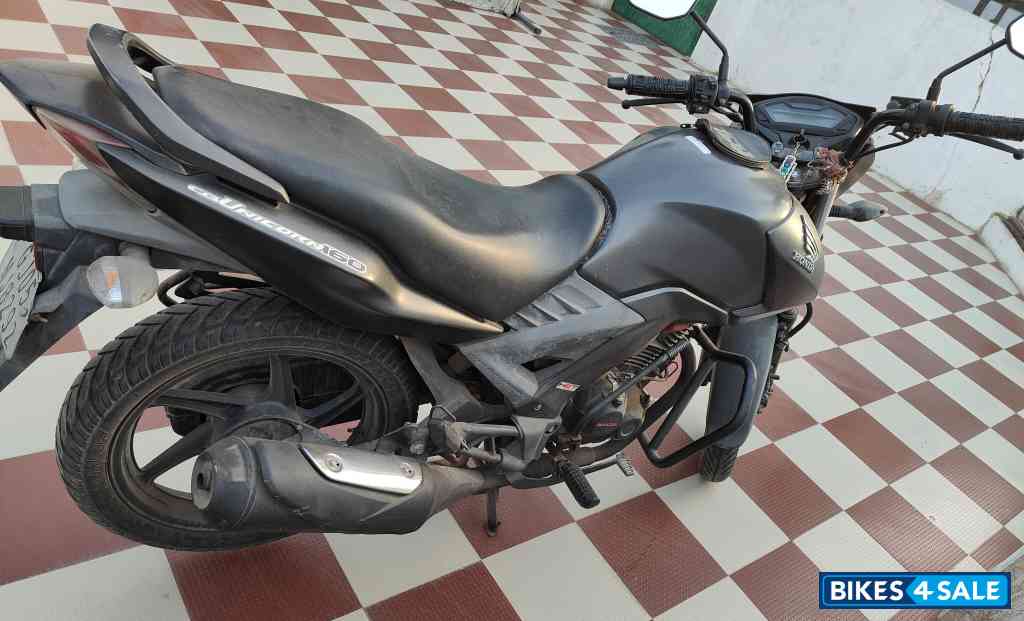 Gray Honda CB Unicorn 160 Gray Honda CB Unicorn 160