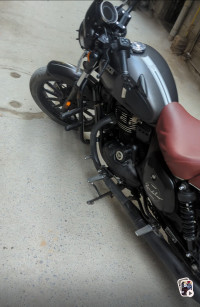 Yezdi Roadster Dark