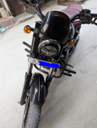 Yezdi Roadster Dark