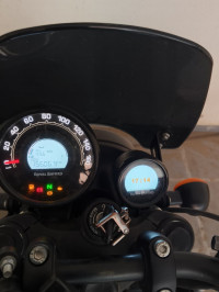 Dappered Gray Royal Enfield Hunter 350 2025