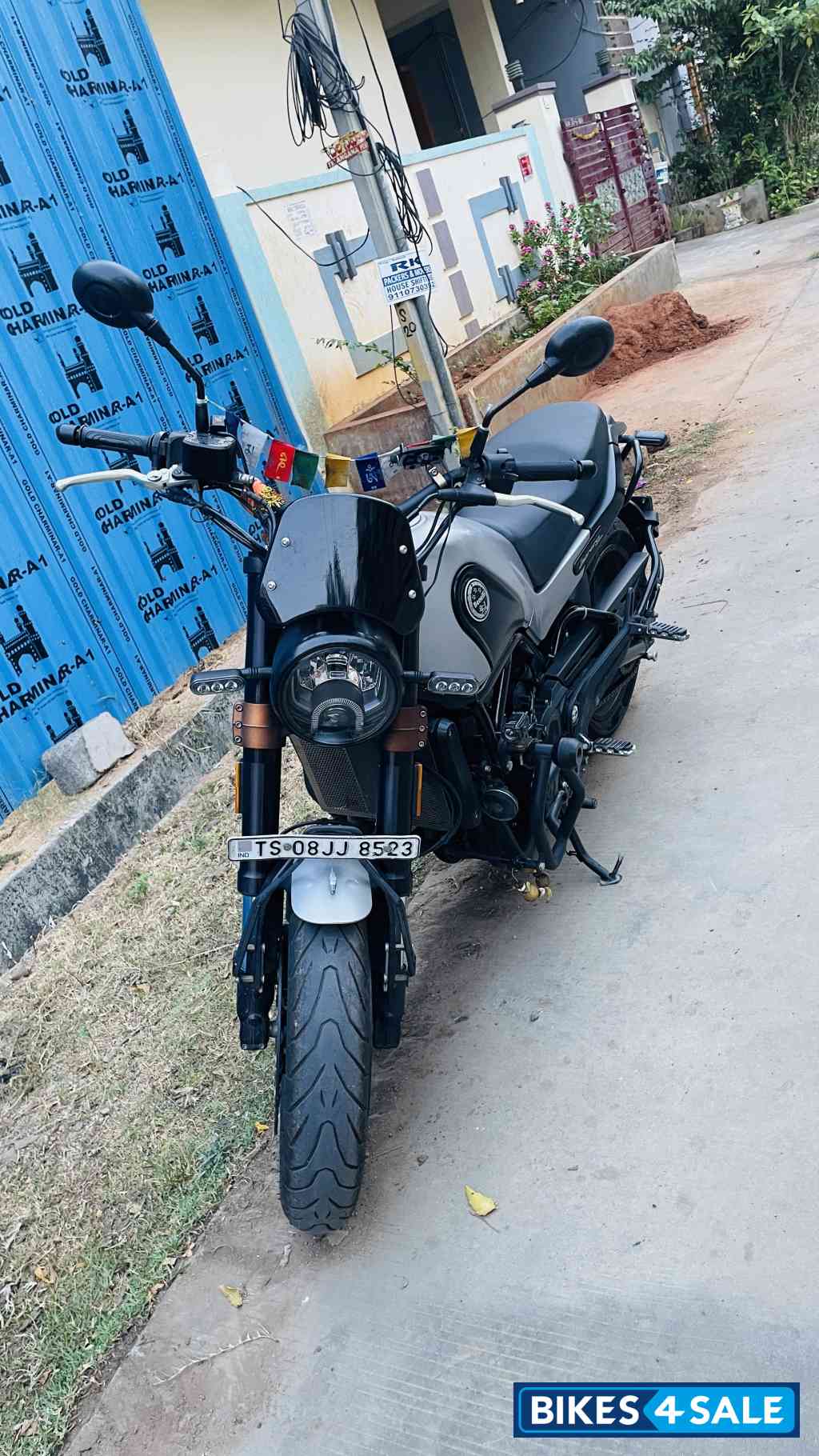 Benelli Leoncino 500 BS6