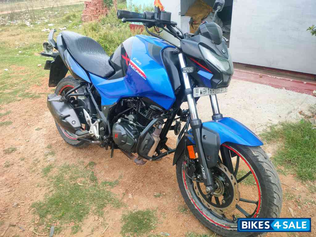 Blue Hero Xtreme 160R