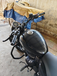 Royal Enfield Meteor 350 Fireball 2023 Model