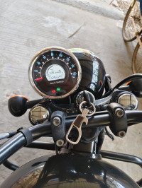 Royal Enfield Meteor 350 Fireball