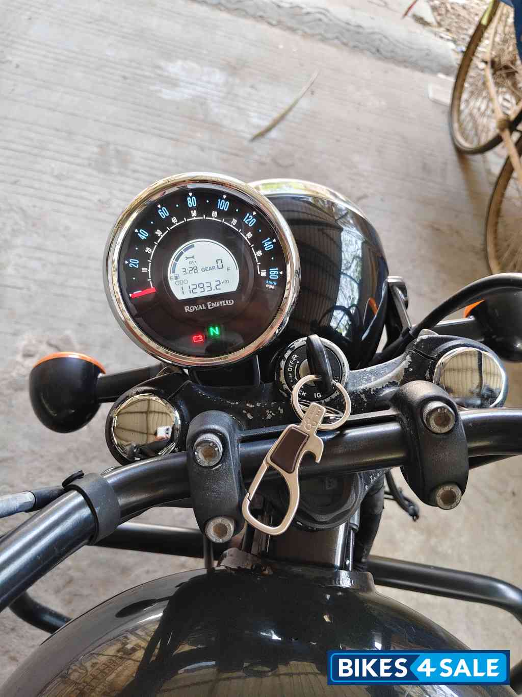 Royal Enfield Meteor 350 Fireball Royal Enfield Meteor 350 Fireball
