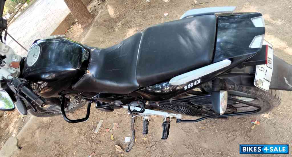Bajaj Pulsar 180 DTSi Bajaj Pulsar 180 DTSi