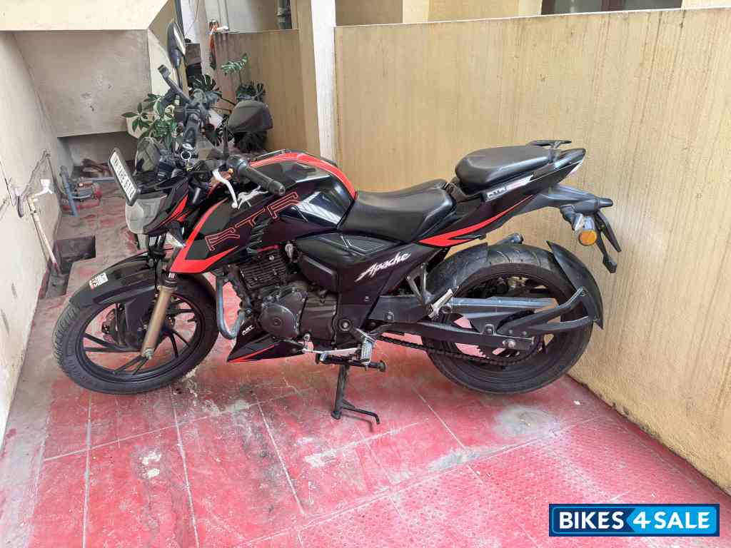 Black TVS Apache RTR 200 4V ABS