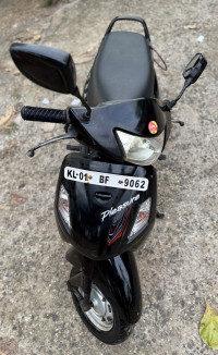 Hero Pleasure 2012 Model