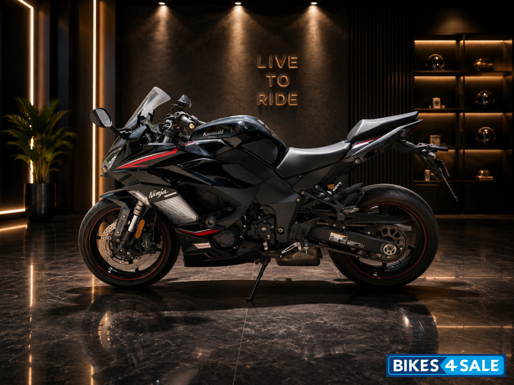 Black Kawasaki Ninja 1000SX BS6 2022 Black Kawasaki Ninja 1000SX BS6 2022