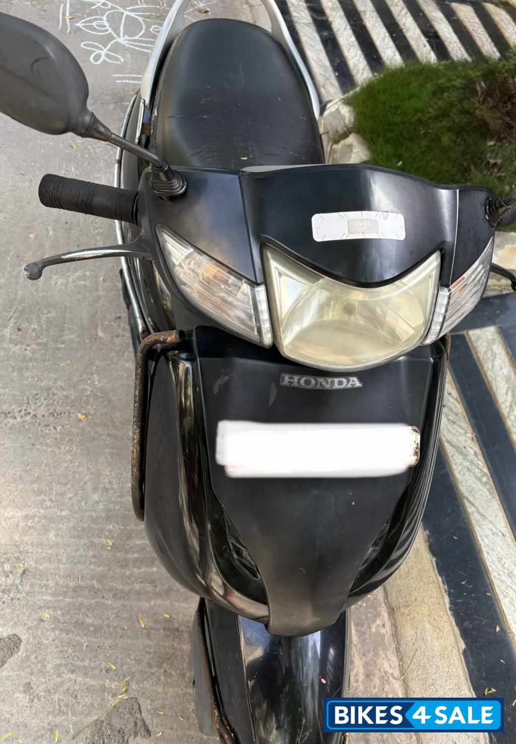 Black Honda Activa Black Honda Activa