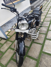 Royal Enfield Bullet Standard 350