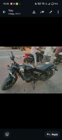 Black Royal Enfield Hunter 350 Metro