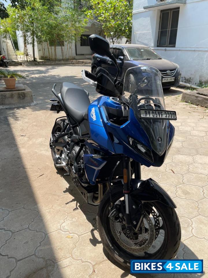 Blue Triumph Tiger Sport 660