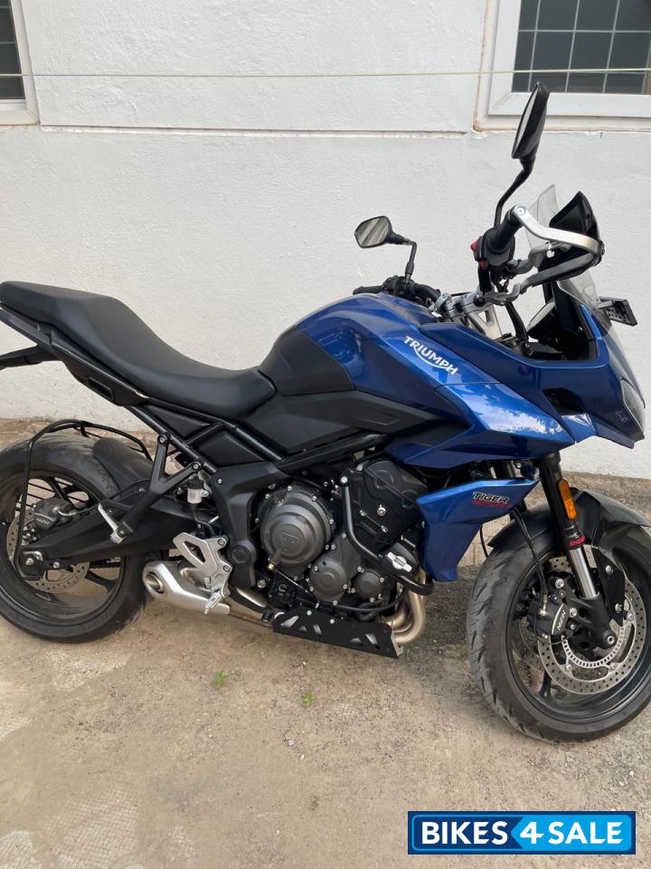 Blue Triumph Tiger Sport 660 Blue Triumph Tiger Sport 660