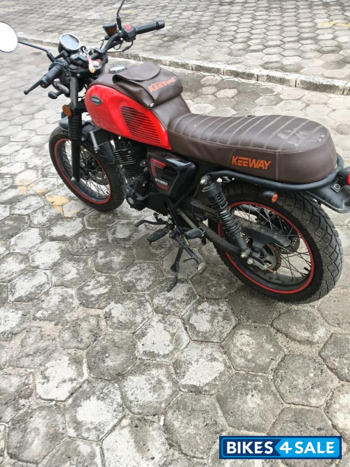 Keeway SR 250