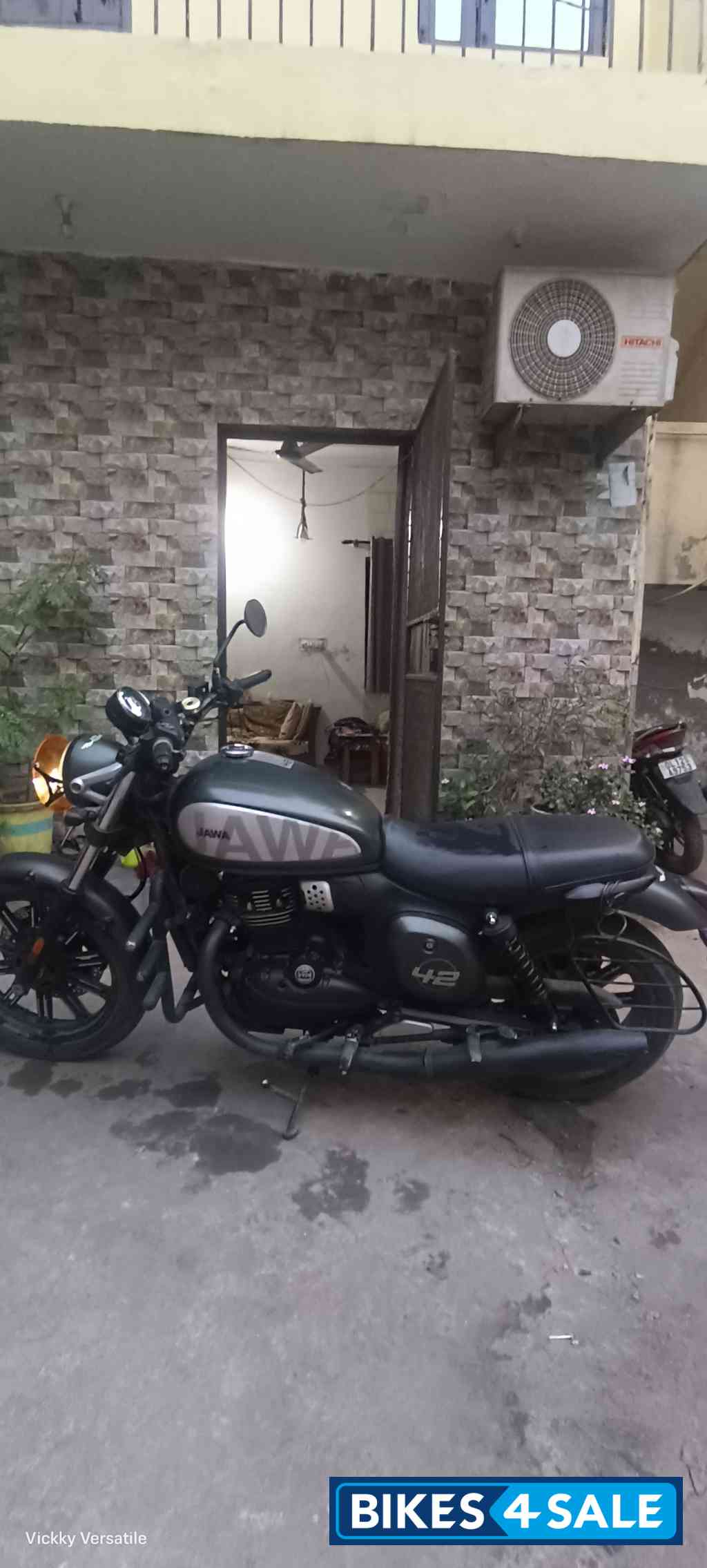 Aurora Green Jawa 42 FJ
