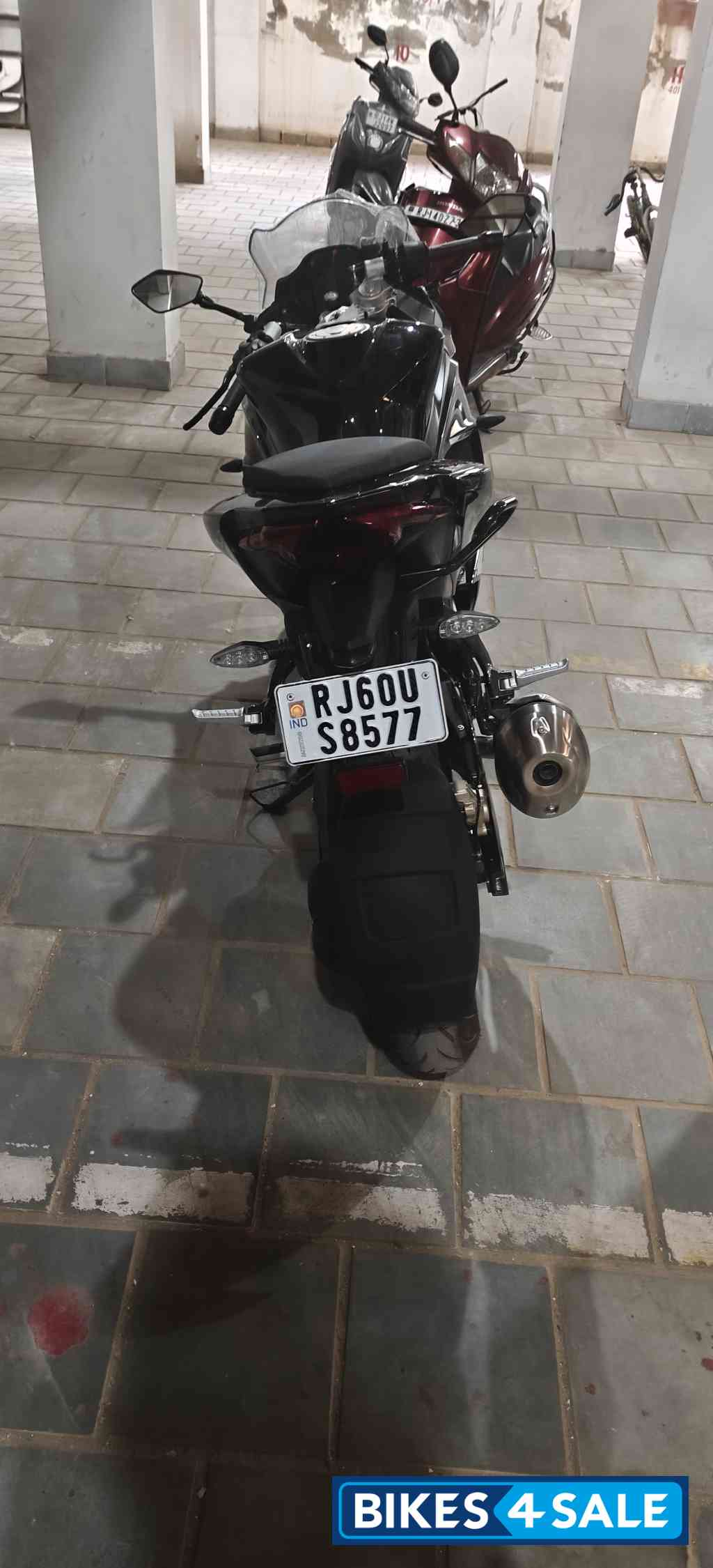 Black BMW G 310 RR Black BMW G 310 RR