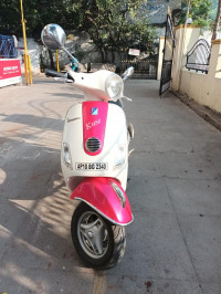 Vespa VX 125
