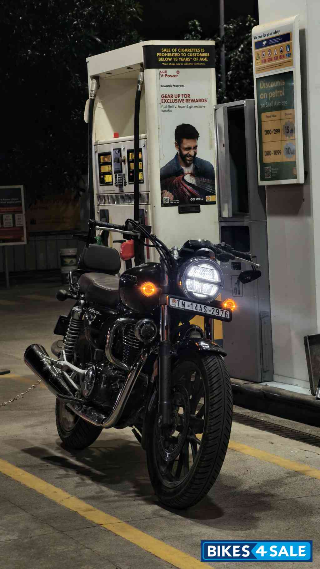 Honda CB350 DLX