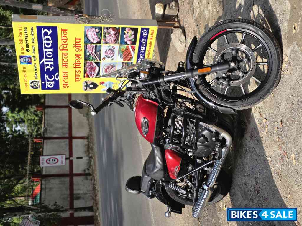 Supernova Red Royal Enfield Meteor 350