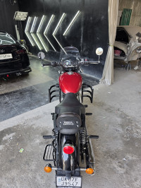 Supernova Red Royal Enfield Meteor 350