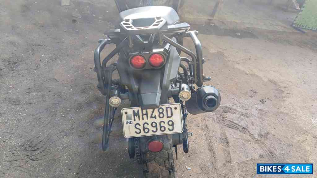 Wolf Grey Yezdi Adventure Twin Headlight Wolf Grey Yezdi Adventure Twin Headlight