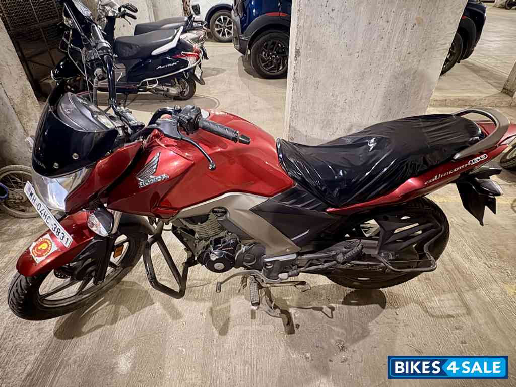 Red Honda CB Unicorn 160 Red Honda CB Unicorn 160