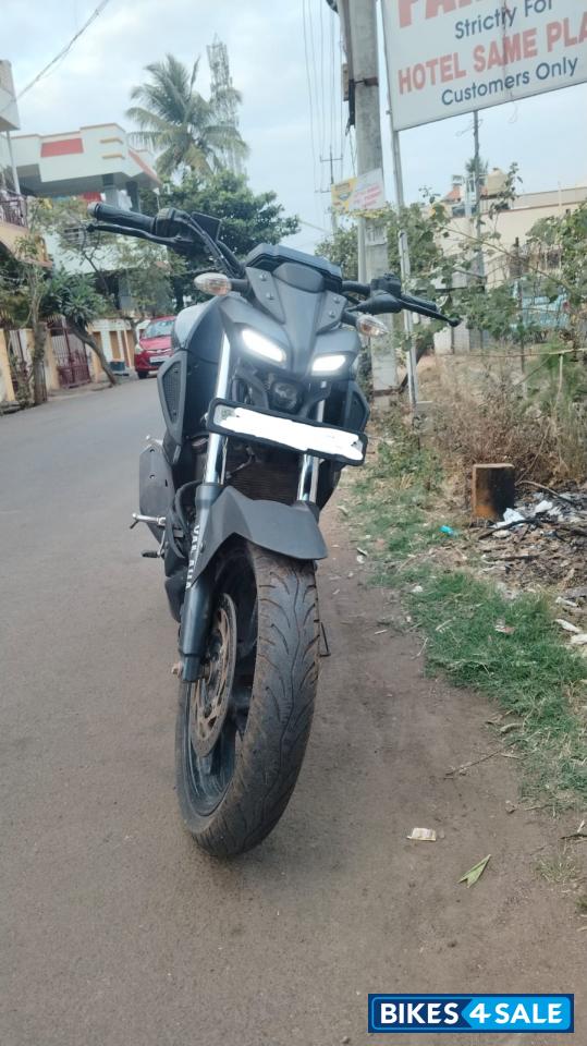 Black Yamaha MT-15 BS6 Black Yamaha MT-15 BS6