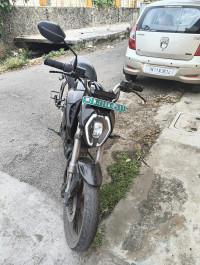 Revolt RV 400