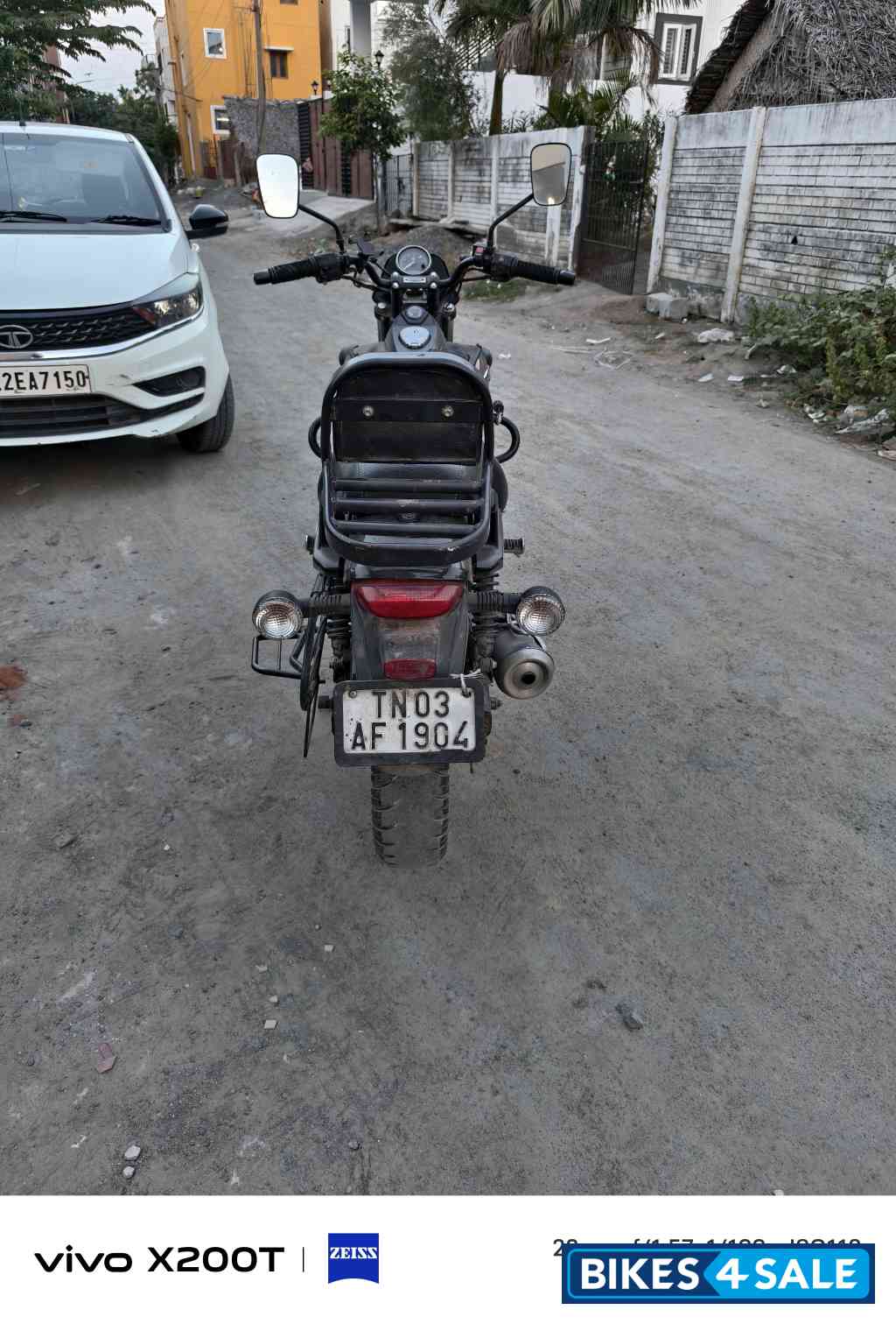 Red Bajaj Avenger Street 160 BS6 Red Bajaj Avenger Street 160 BS6