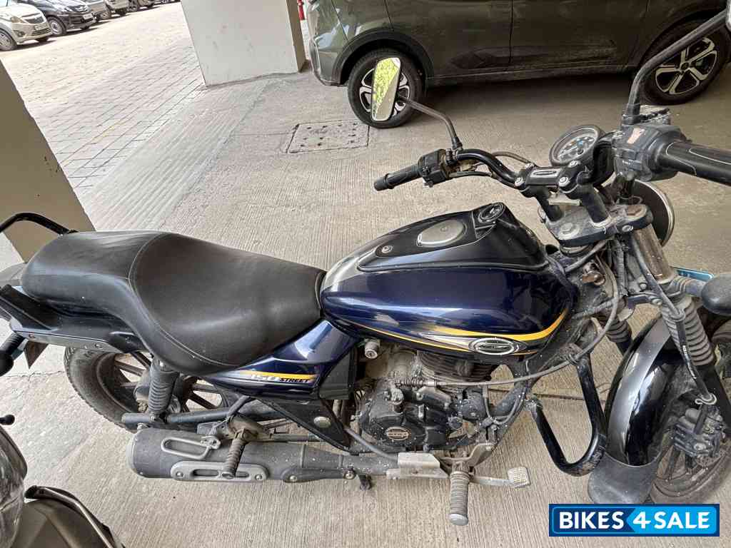 Bajaj Avenger Street 150