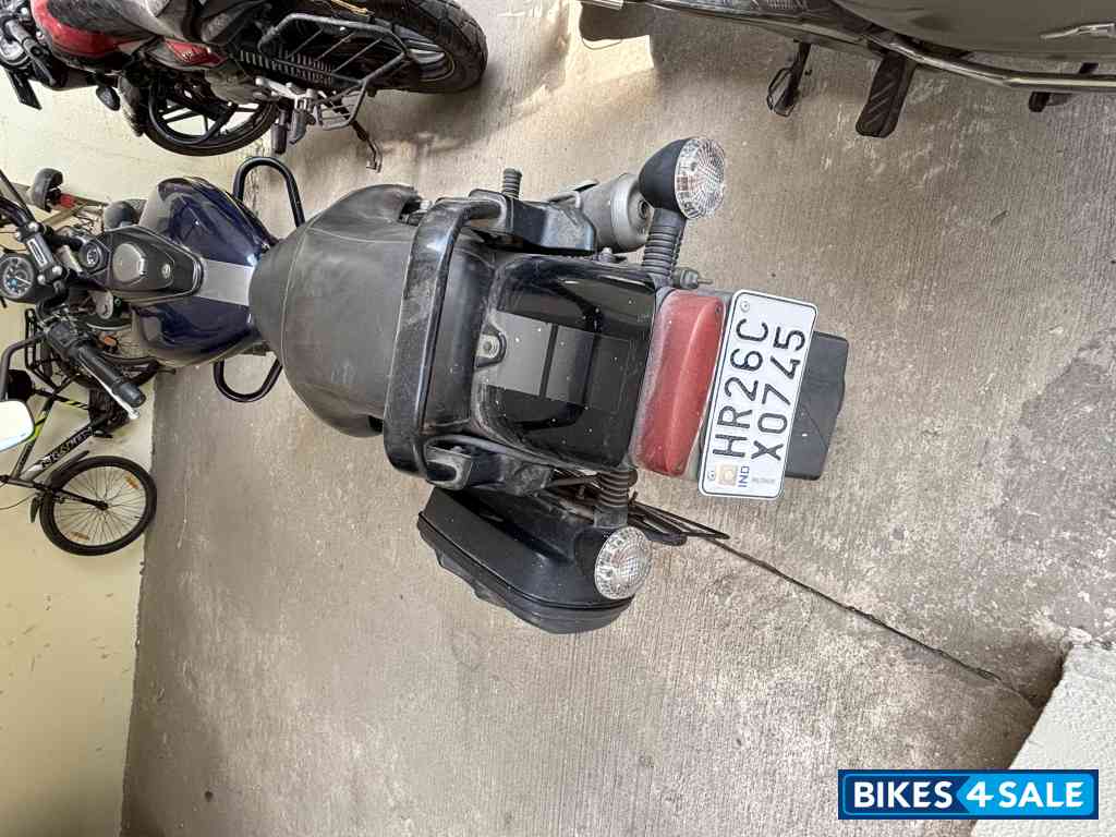 Bajaj Avenger Street 150
