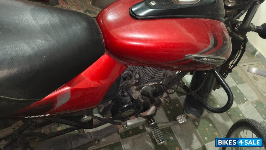 Spicy Red Bajaj Avenger Street 160 BS6 Spicy Red Bajaj Avenger Street 160 BS6