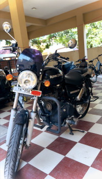 Matt Black Royal Enfield Thunderbird 500