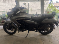 Suzuki Intruder 150