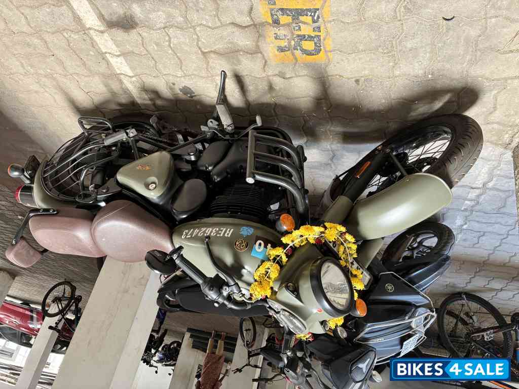 Met Green Royal Enfield Classic 350 BS VI Met Green Royal Enfield Classic 350 BS VI
