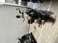 Met Green Royal Enfield Classic 350 BS VI
