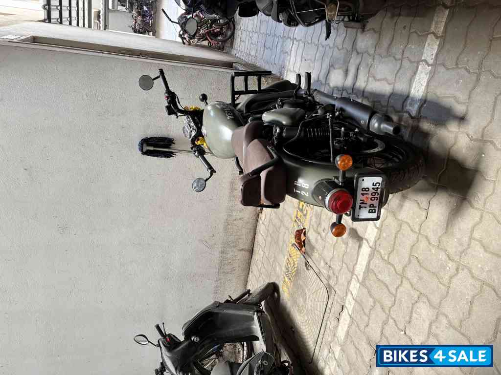 Met Green Royal Enfield Classic 350 BS VI Met Green Royal Enfield Classic 350 BS VI