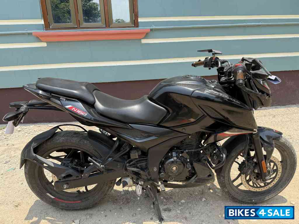 Bajaj Pulsar N160 Dual Channel ABS
