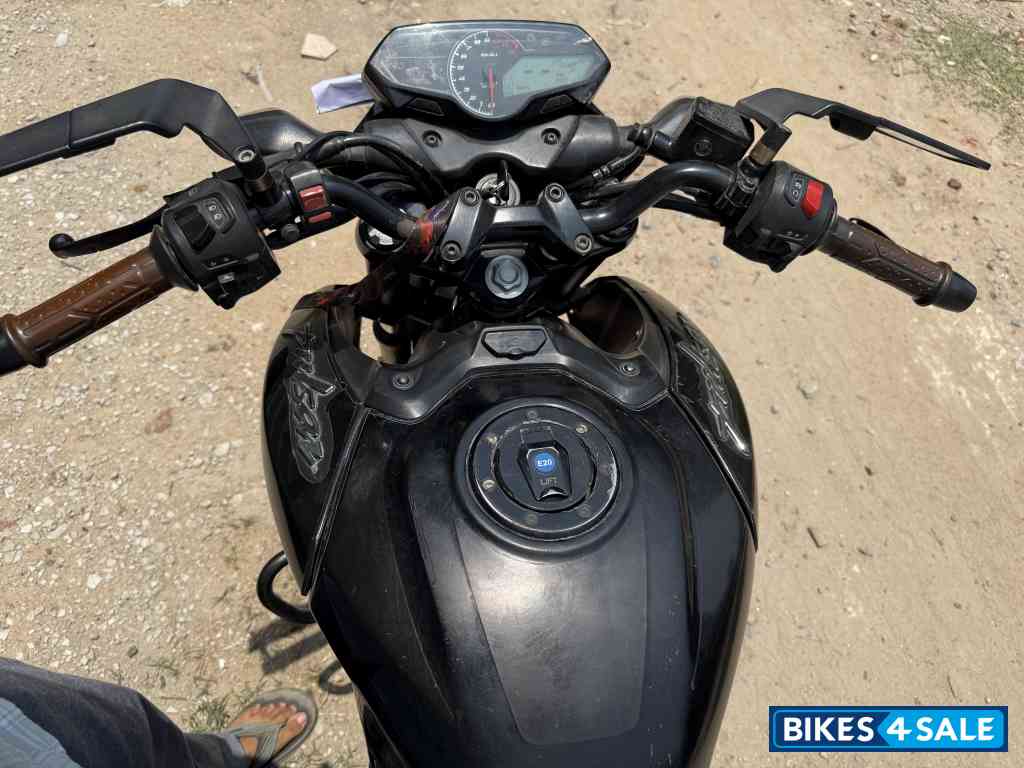 Bajaj Pulsar N160 Dual Channel ABS