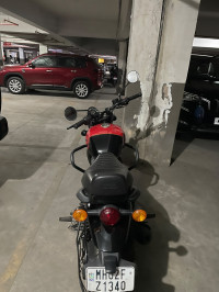 Royal Enfield Hunter 350 Metro