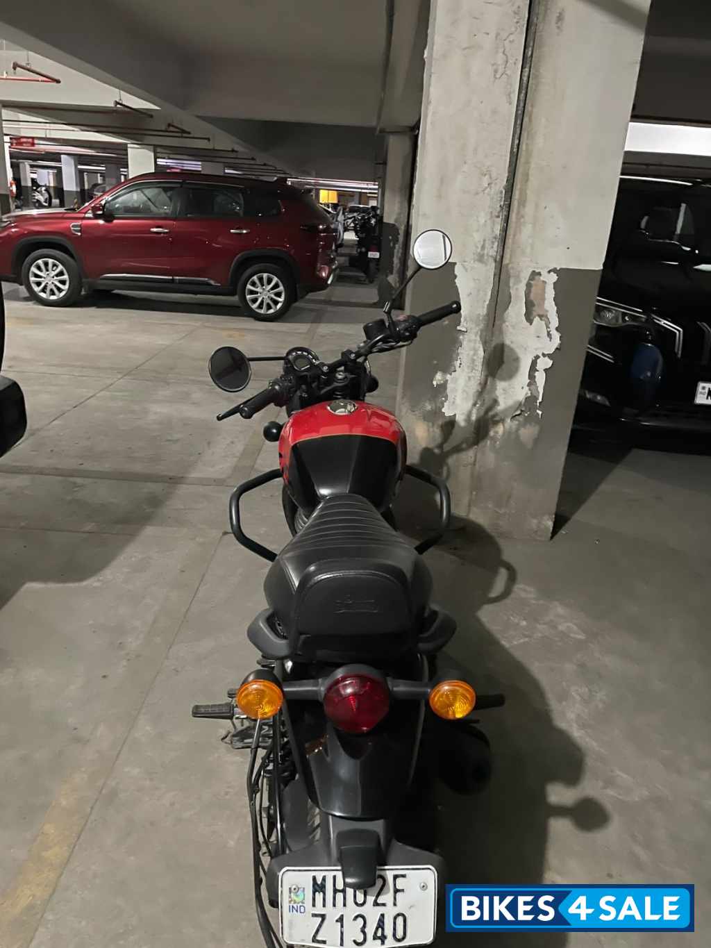 Royal Enfield Hunter 350 Metro