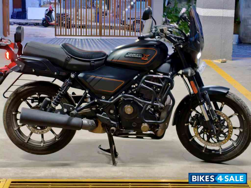 Matte Black Harley Davidson X440 S